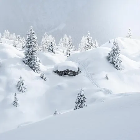 Mountain Getaway - Exclusive Mega Stubai Super Card Horská chata *