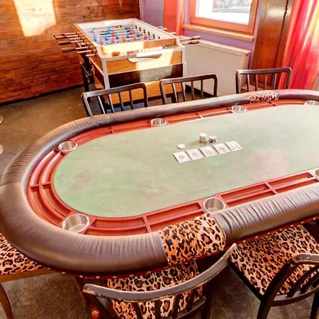 Chalet Doug's Mountain Getaway - 'exclusive Mega Chalet'