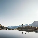Mountain Getaway - Exclusive Mega Fulpmes