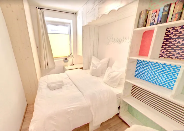 Chalet Doug's Mountain Getaway - 'exclusive Mega Chalet' *