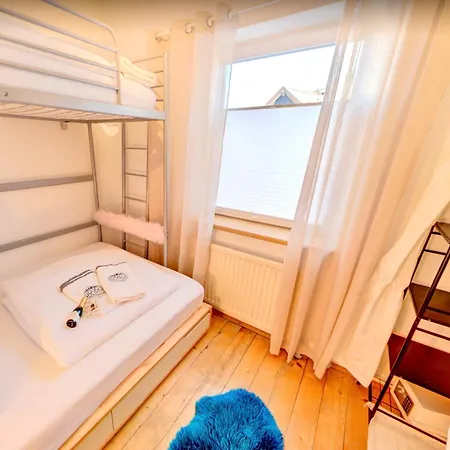 Doug's Mountain Getaway - 'exclusive Mega Chalet' Fulpmes